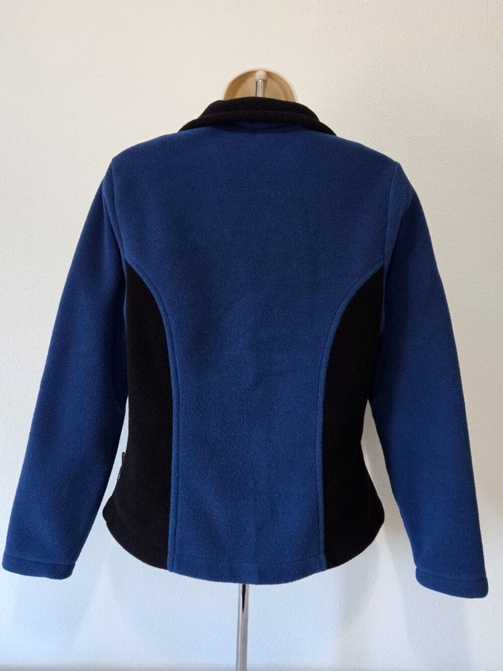 Campmor Avalanche Polartec Full Zip Fleece Jacket - Picture 7 of 13